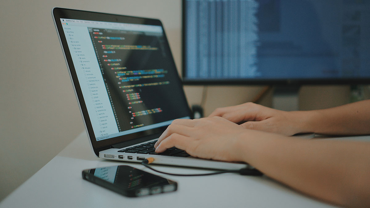 Senior Software Developer to iotcomms.io